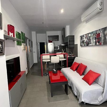 180 Home Un Sueno En El Corazon De Triana Voluntad Seville Exterior photo